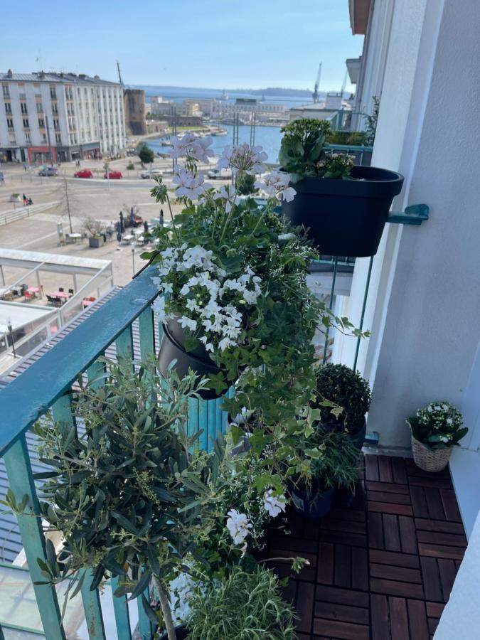 Le Siam Lägenhet Brest Exteriör bild